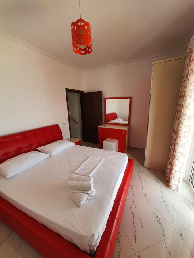 Klajdi Apartaments Sarandë Exterior foto