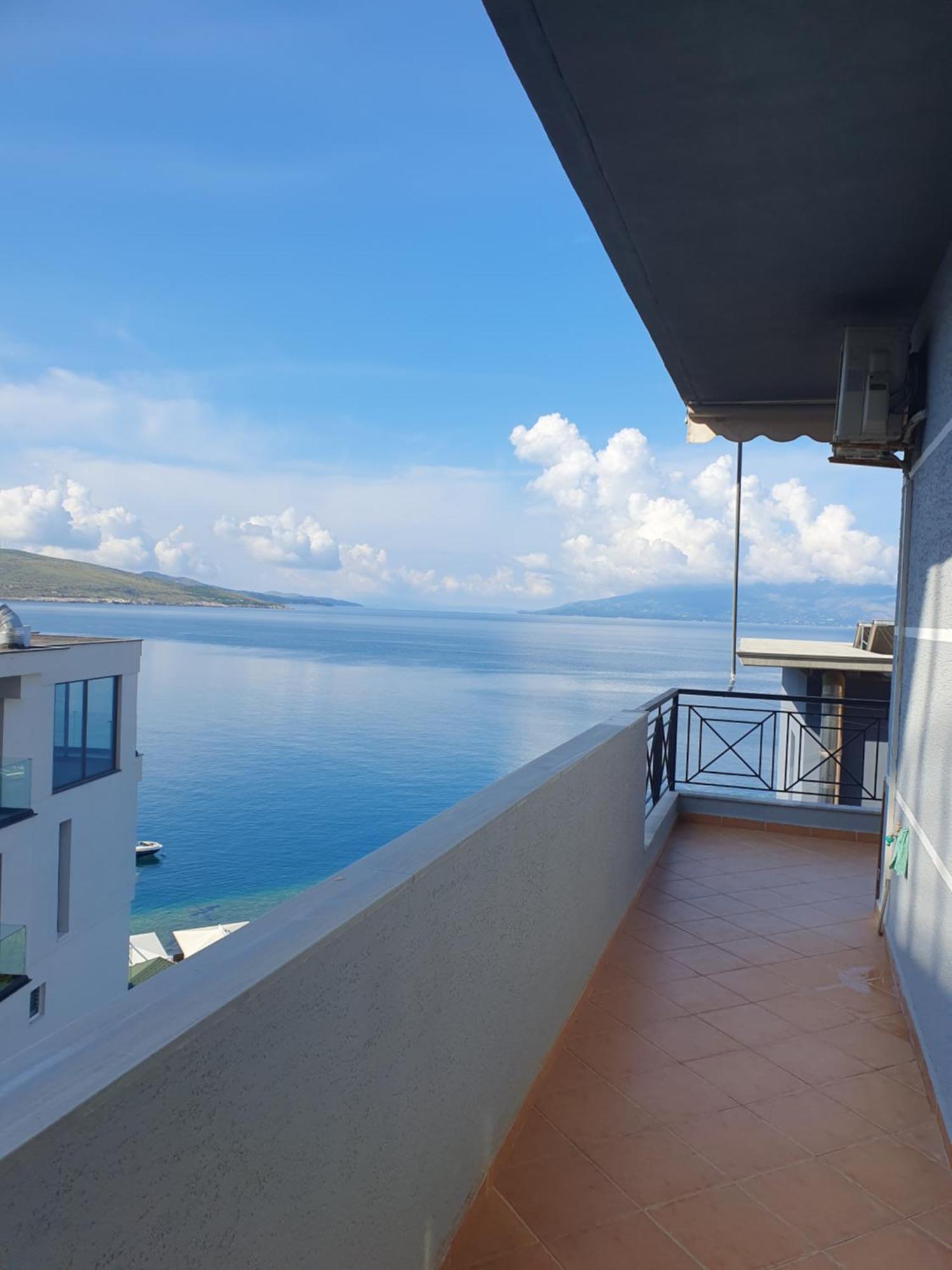 Klajdi Apartaments Sarandë Exterior foto